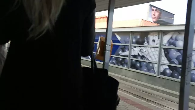 انجمن بدون ثبت نام  زنی با الاغ عکسهای سکسی دختر و پسر بزرگ کنار خانه می آید و به او یک بیدمشک به سبک سگ می دهد