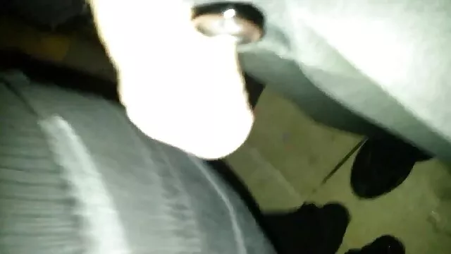انجمن بدون ثبت نام  کودک بلوند با مشاعره بزرگ کلاه صورتی خود را بر عکس سکسی مادر و دختر روی آی فون می گیرد