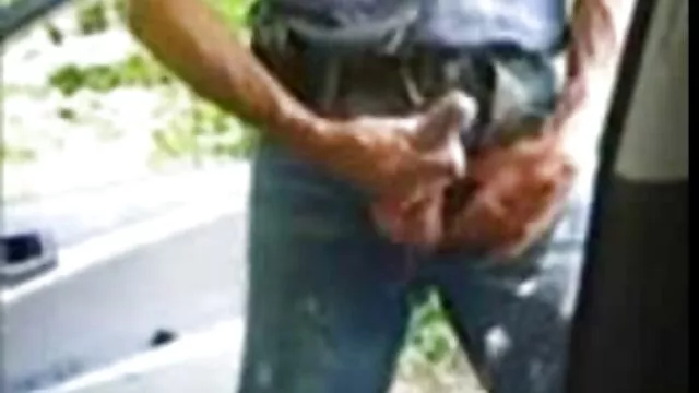 انجمن بدون ثبت نام  دختر موی قهوه ای شایسته لیس توپ های دوست پسرش و لعنتی عمیق در یک صحنه عکس سکس دختر با سگ خصوصی