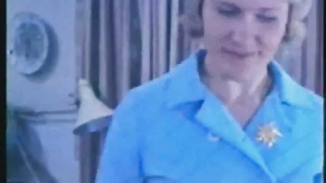 انجمن بدون ثبت نام  MILF بزرگ سینه با استفاده از دستگاه جنسی ، ارگاسم جت را از سوراخهای استمناء عکس سکس دختر جوان بدست می آورد